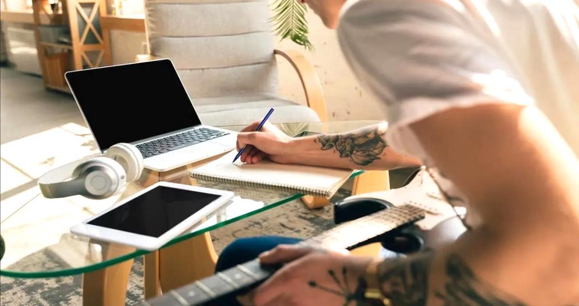 Learning platform illustration